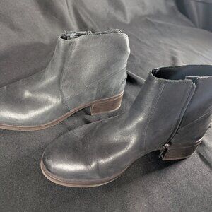 Lucky Brand Woman's Leather Ankle Boots Gray Size 9m Lightly Worn